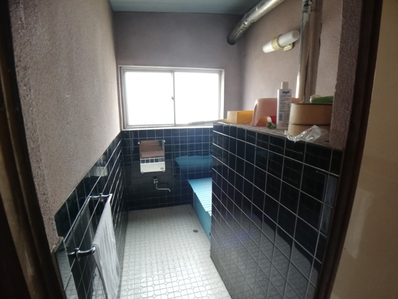 ⑨浴室 (1)
