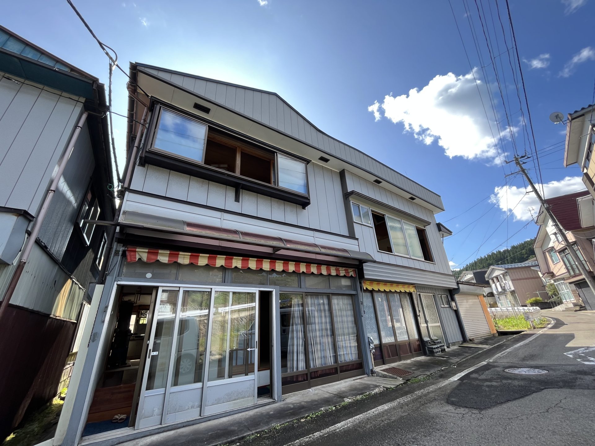 R05-12 写真 (1)